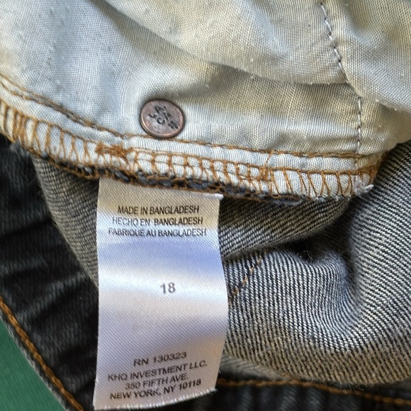 LUCKY BRAND Boy’s Classic Straight W/Elastic Waist W/Adjustable Buttons. Size 18 - Picture 6 of 10